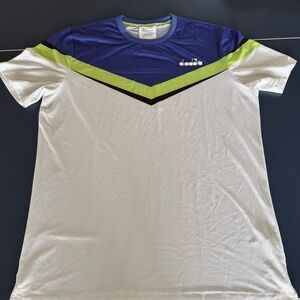 Diadora Men's Blue, White, and Green Shirt